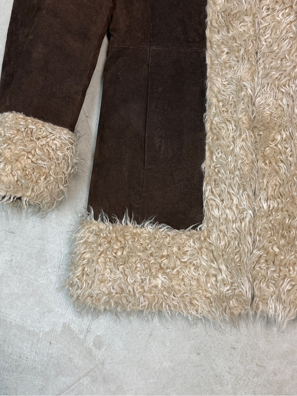Y2k Mixit Brown Suede Penny Lane with Cream Faux Fur Trim - Picture 3 of 5